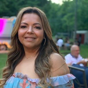 Meet your Posher, Flaviana